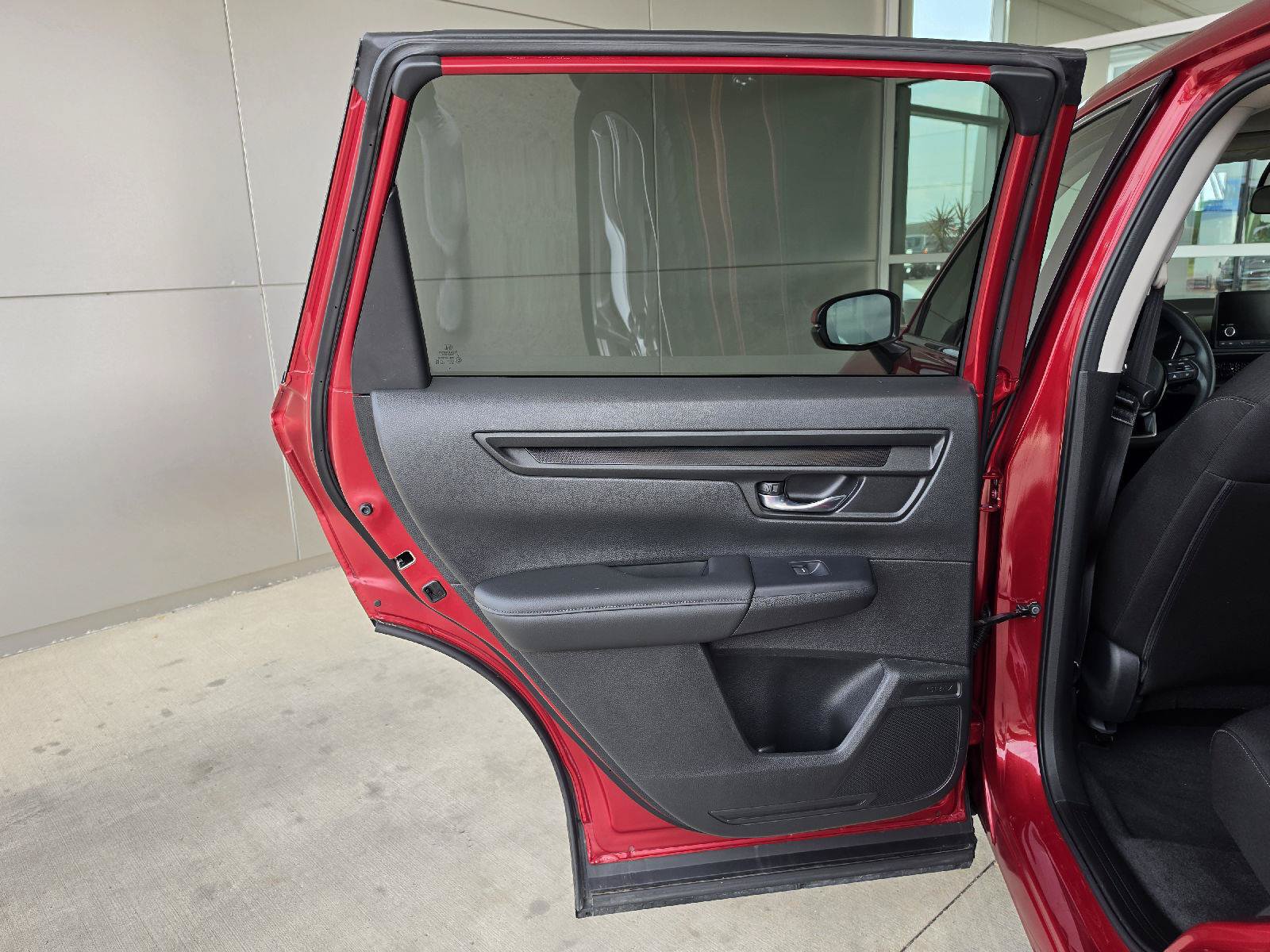 Used 2024 Honda CR-V EX image 16