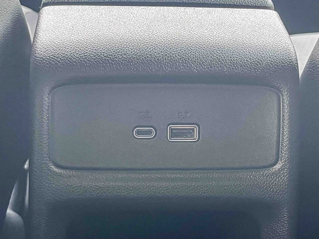 Certified 2025 Chevrolet Trax LT w/ LT Convenience Package image 22