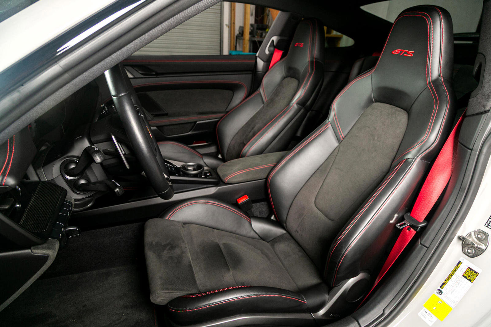 Used 2023 Porsche 911 Carrera 4 GTS image 4