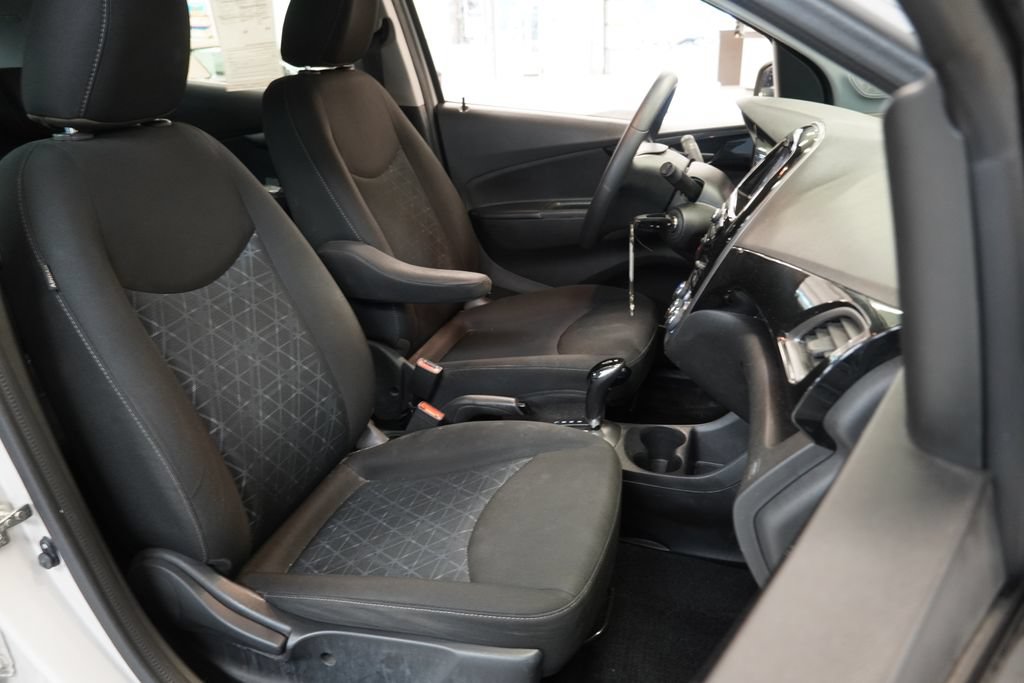 Used 2020 Chevrolet Spark LT FWD image 31