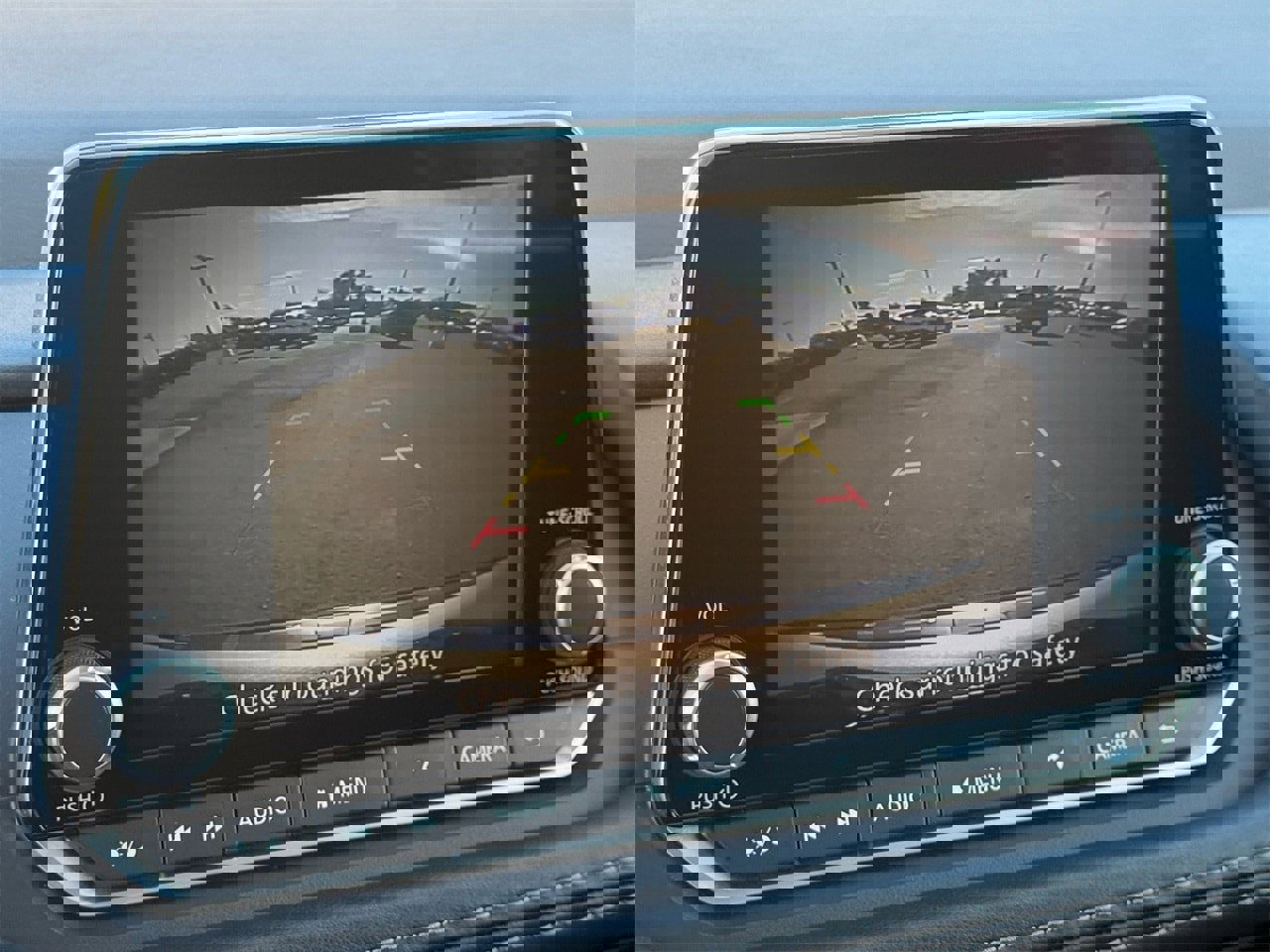 Used 2023 Nissan Rogue SV image 18