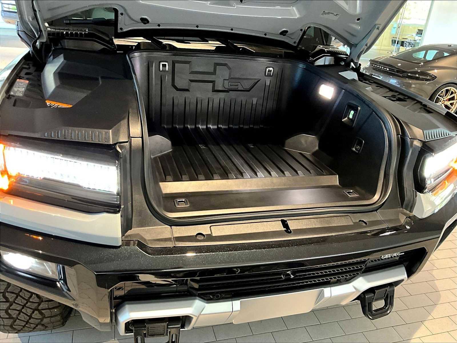 Used 2024 GMC Hummer EV 2X w/ Extreme Off-Road Package image 24