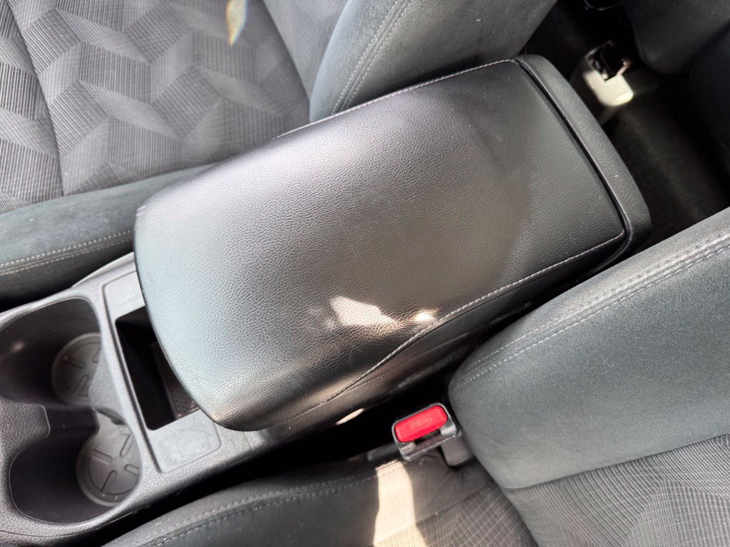Used 2015 Nissan Rogue S AWD/4WD image 19