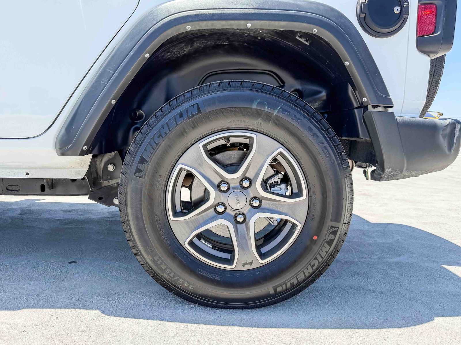 Used 2022 Jeep Wrangler Unlimited Sport AWD/4WD image 10