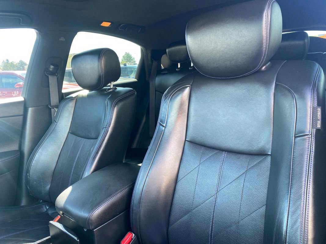 Used 2015 INFINITI QX70 AWD w/ Premium Package image 11