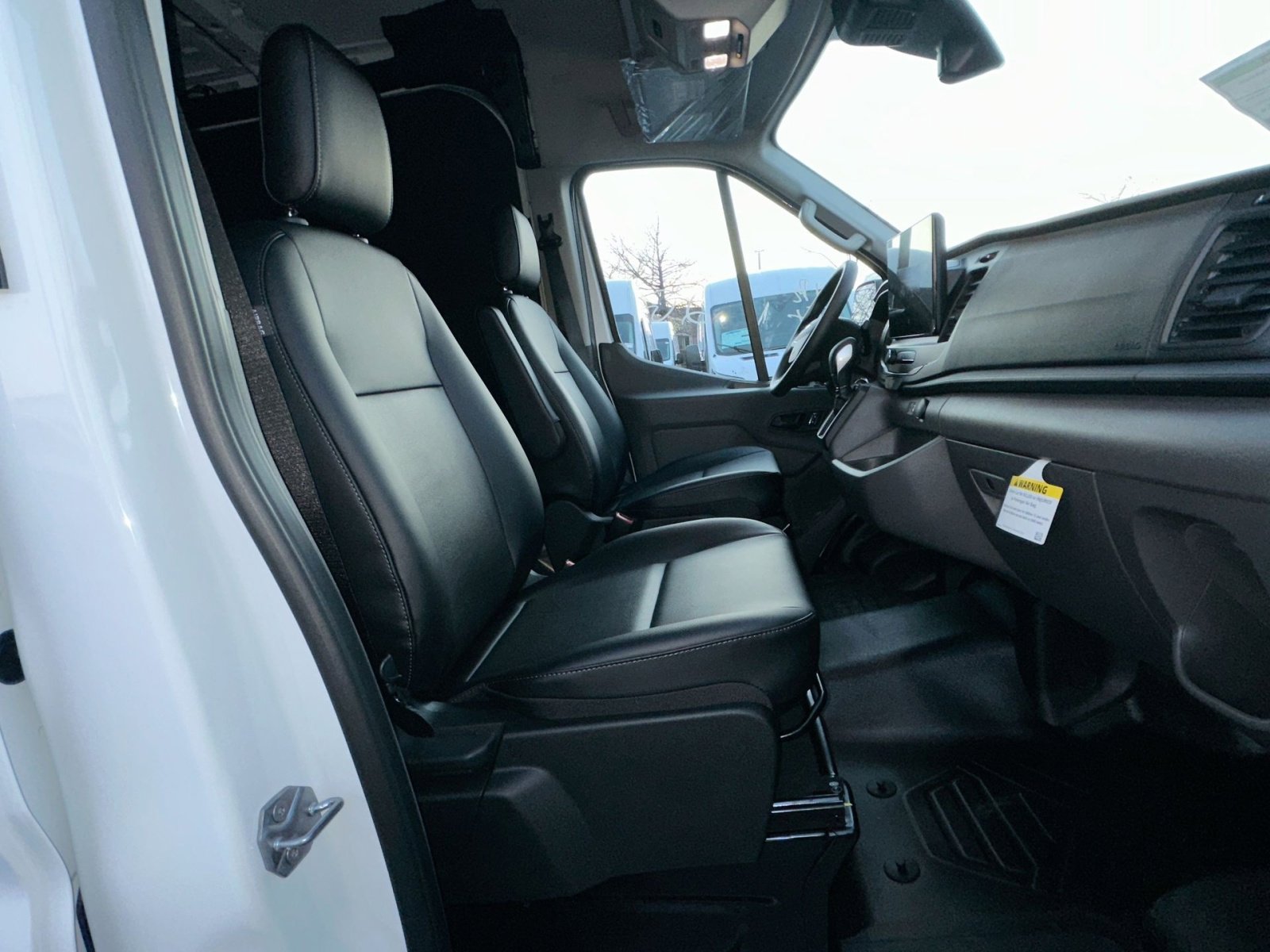 New 2026 Ford Transit 250 148 Medium Roof w/ Load Area Protection Package image 33