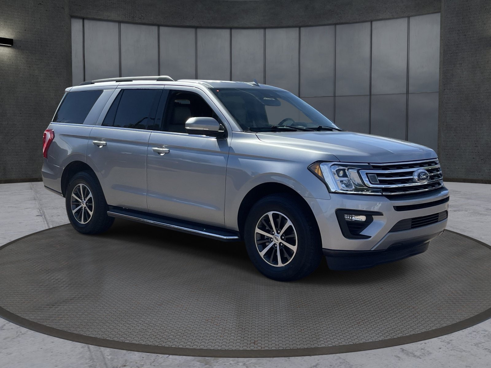 Used 2021 Ford Expedition XLT RWD image 8