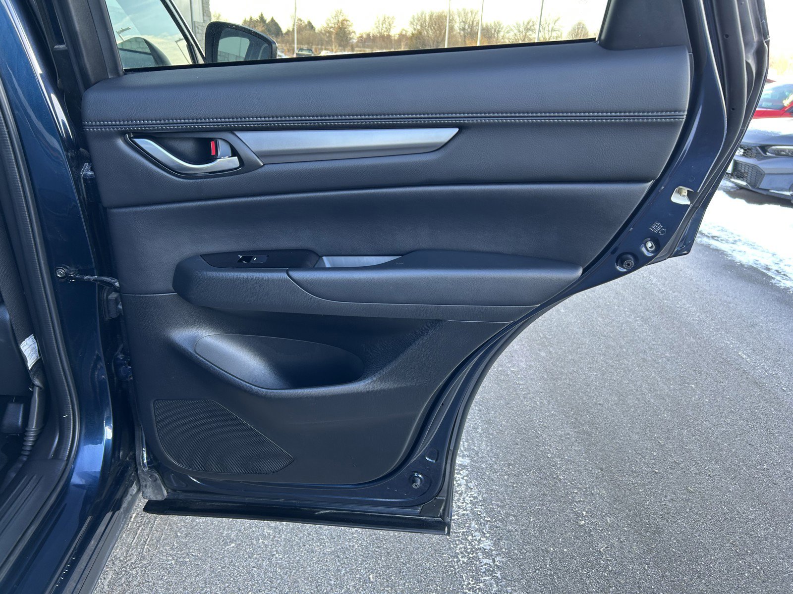 Used 2025 MAZDA CX-5 AWD 2.5 S w/ Preferred Package image 16