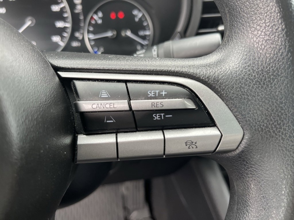 Used 2022 MAZDA MAZDA3 s image 12