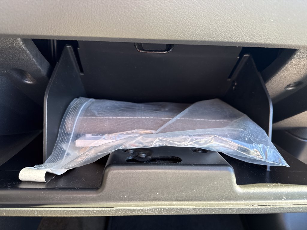 Used 2017 Jeep Compass Latitude FWD image 31