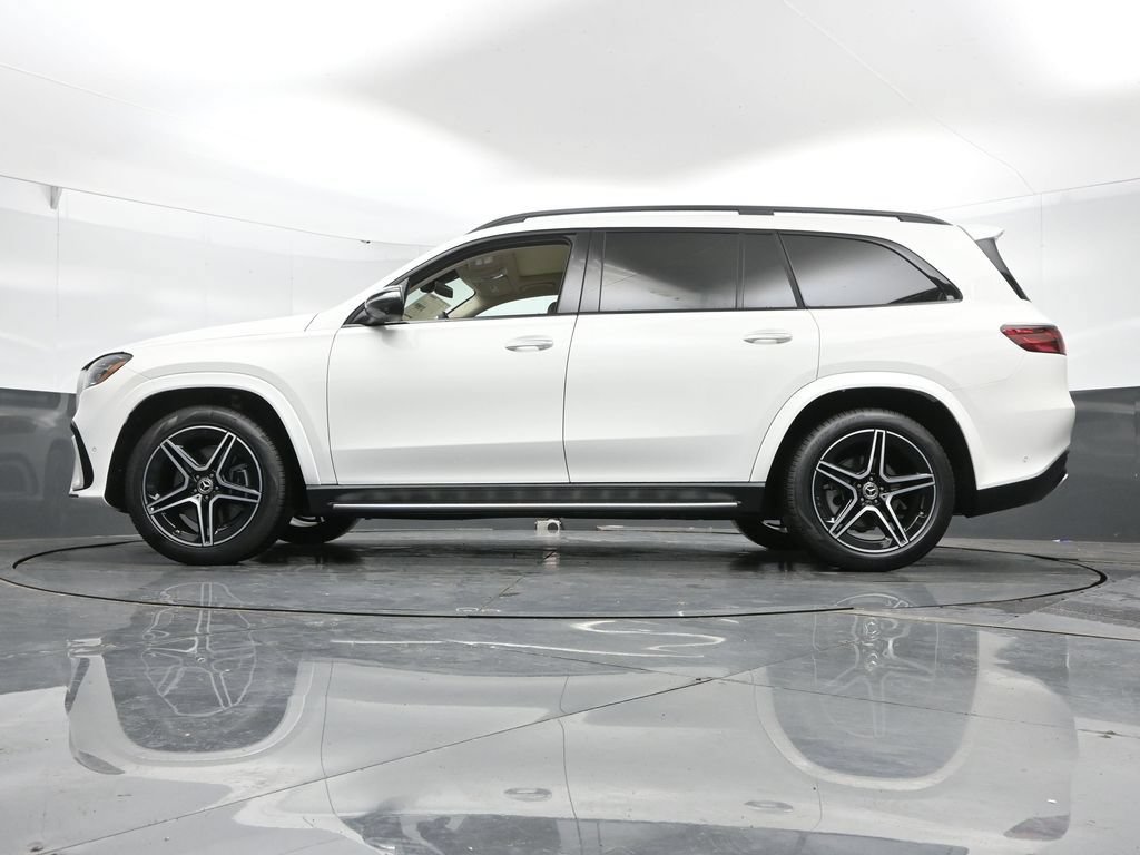New 2026 Mercedes-Benz GLS 450 4MATIC image 42