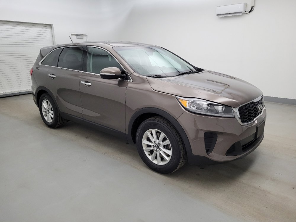 Used 2019 Kia Sorento LX image 11