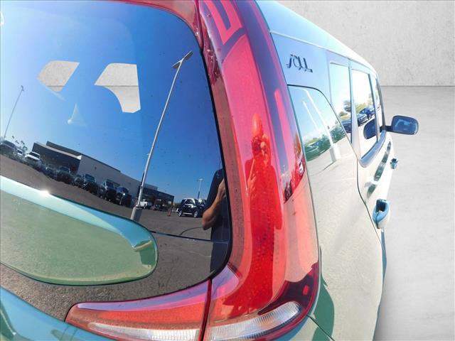 Used 2021 Kia Soul EX FWD image 5