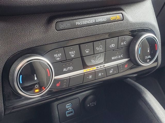 Used 2022 Ford Escape SE w/ SE Sport Appearance Package FWD image 18