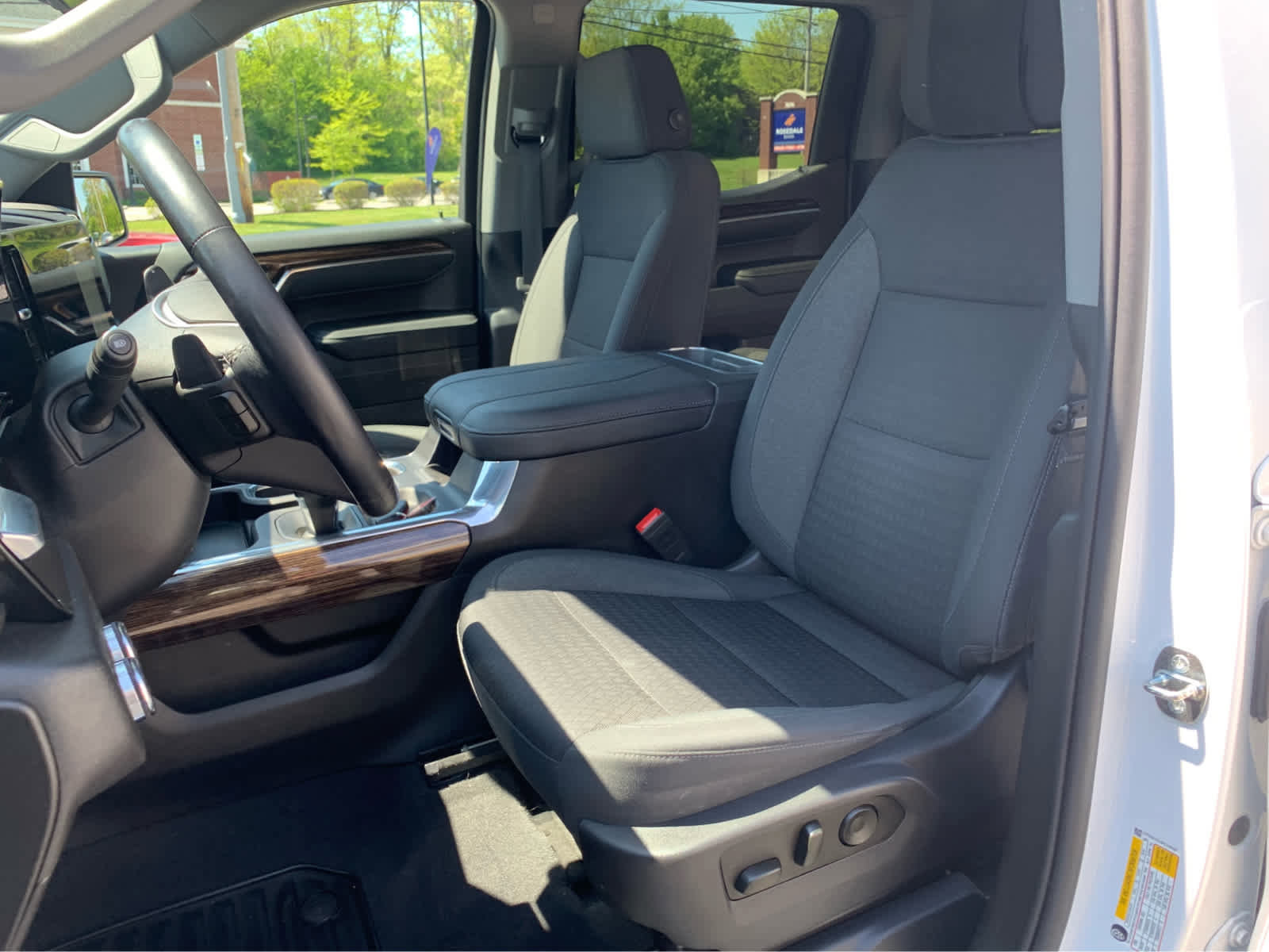 Used 2023 GMC Sierra 1500 Elevation AWD/4WD image 12