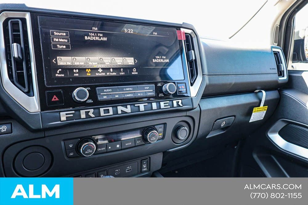Certified 2025 Nissan Frontier SV w/ SV Convenience Package RWD image 38