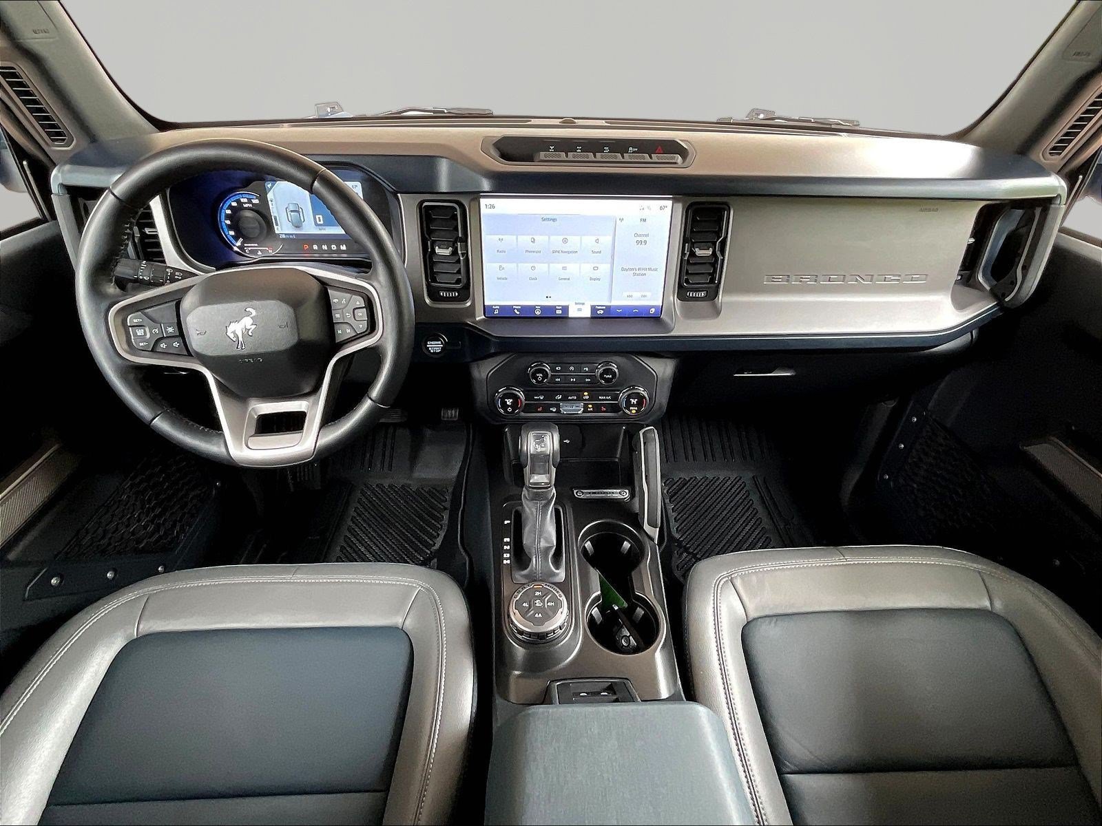 Used 2023 Ford Bronco Outer Banks w/ Sasquatch Package AWD/4WD image 7