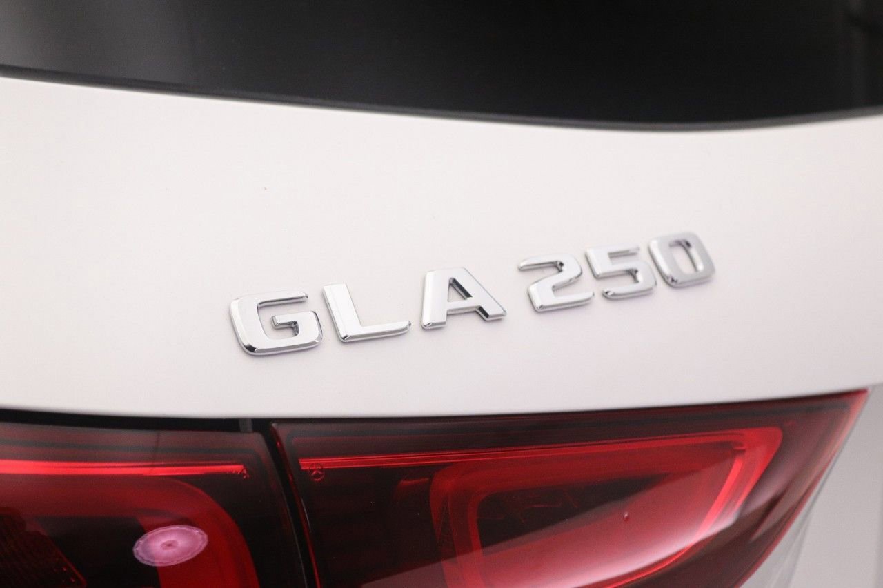 Certified 2023 Mercedes-Benz GLA 250 image 22