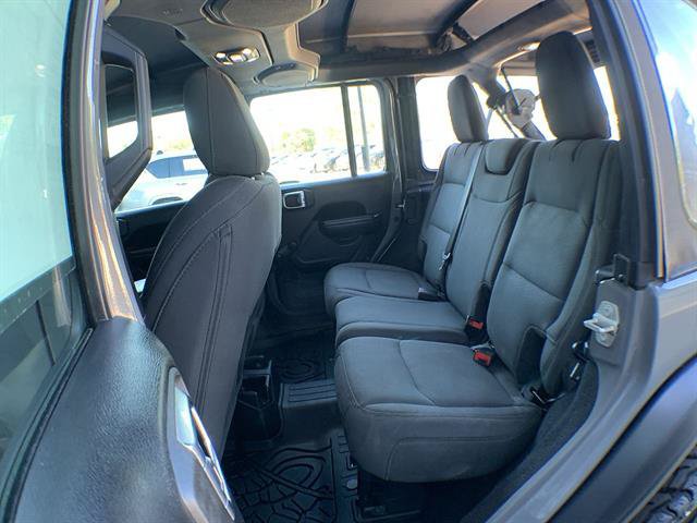 Used 2023 Jeep Wrangler Unlimited Sport AWD/4WD image 21