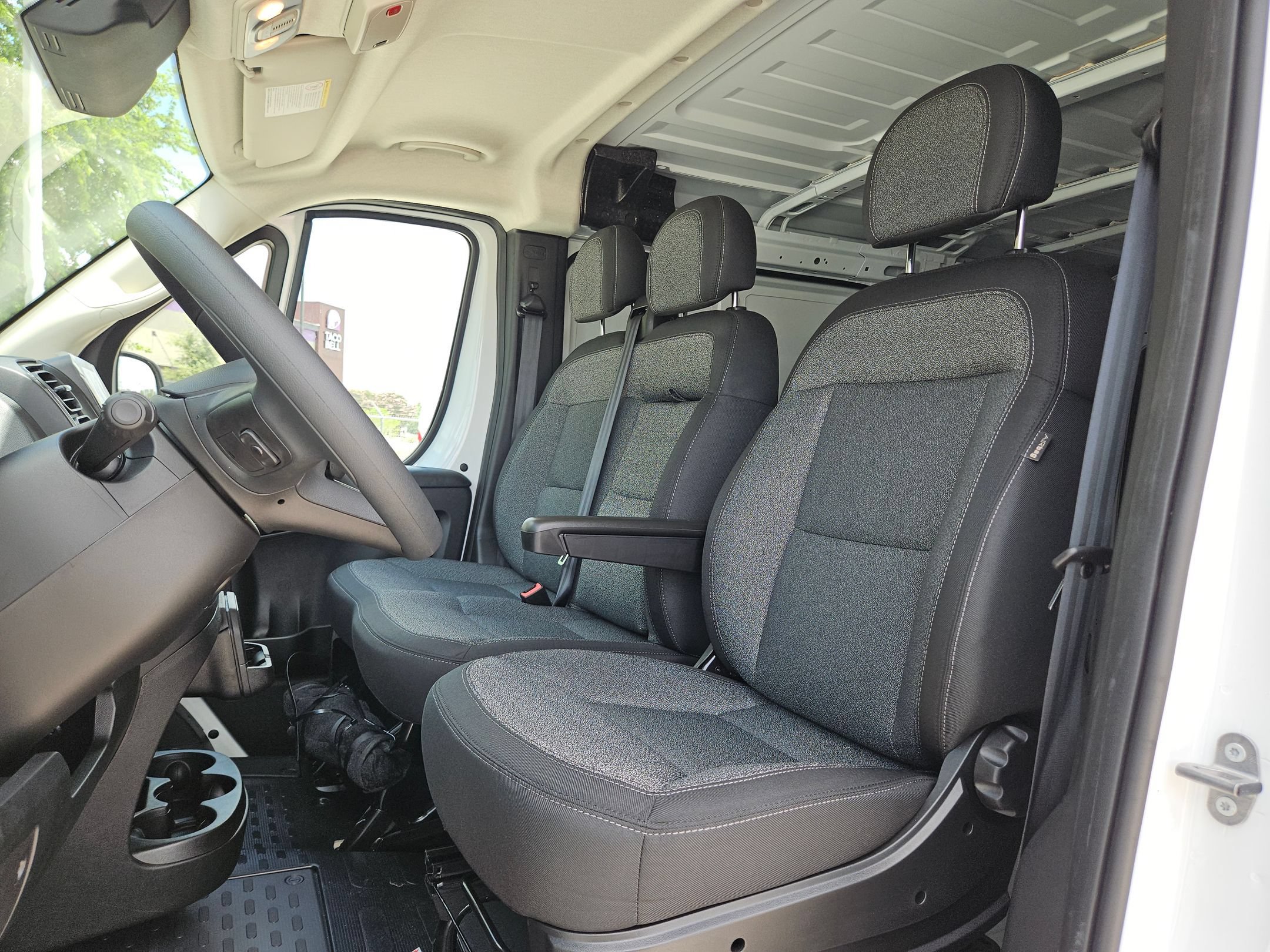 New 2026 RAM ProMaster 1500 FWD image 12