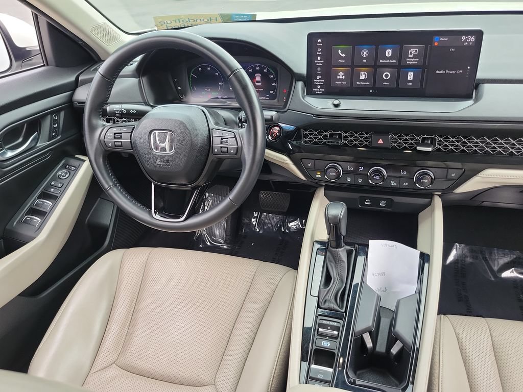 Certified 2024 Honda Accord EX-L image 11