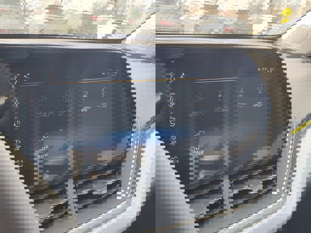 New 2026 Chevrolet Trax LT image 17