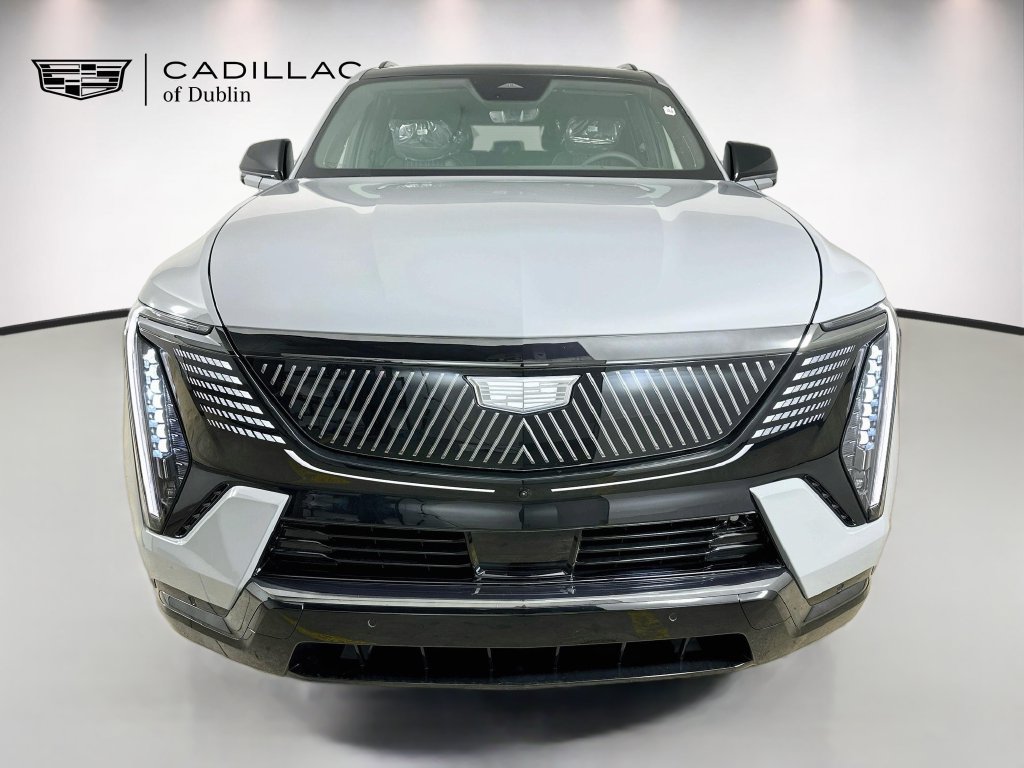 New 2026 Cadillac Escalade IQL Sport 2 w/ LPO, ONYX Package AWD/4WD image 2