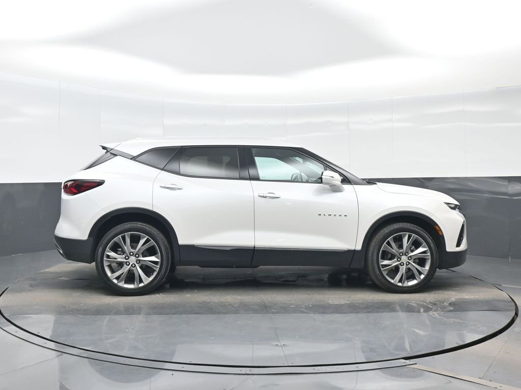Used 2022 Chevrolet Blazer Premier w/ LPO, Cargo Package AWD/4WD image 7