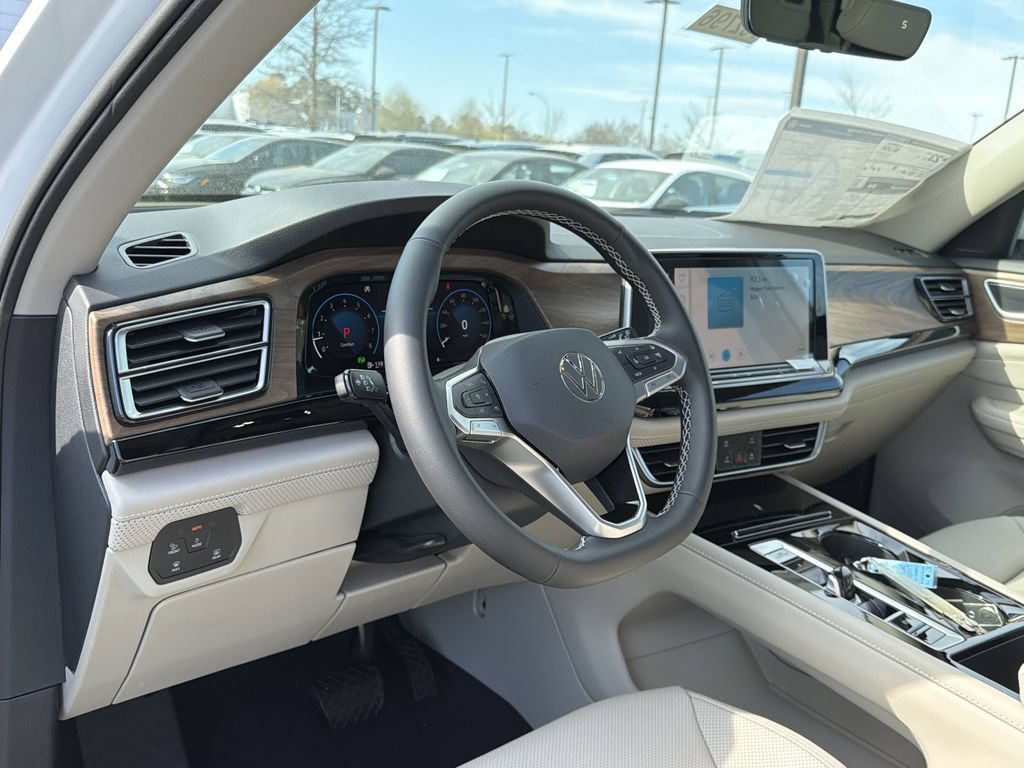 New 2026 Volkswagen Atlas SE FWD image 10