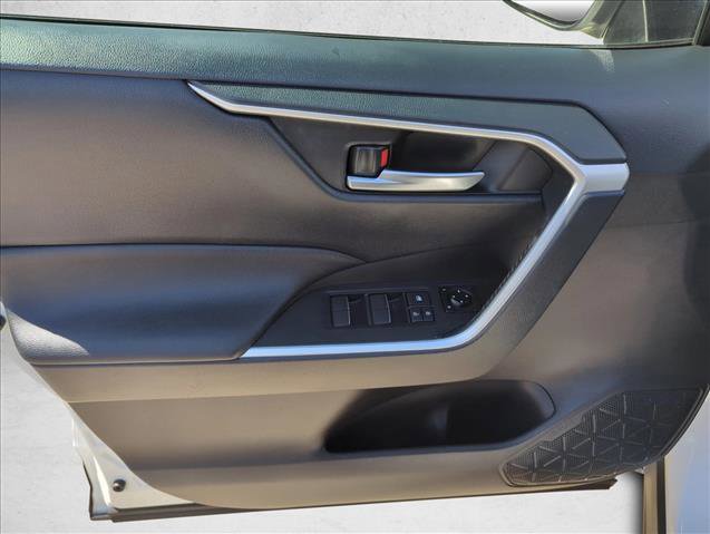 Certified 2019 Toyota RAV4 XLE Premium FWD image 11