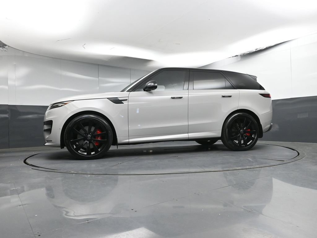 Used 2025 Land Rover Range Rover Sport Dynamic SE image 30