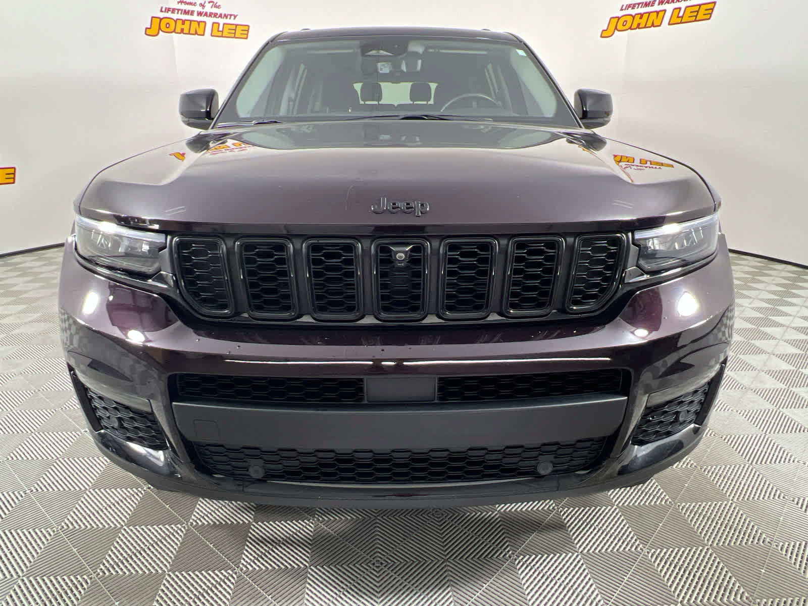 Used 2022 Jeep Grand Cherokee L Limited w/ Luxury Tech Group II RWD image 10