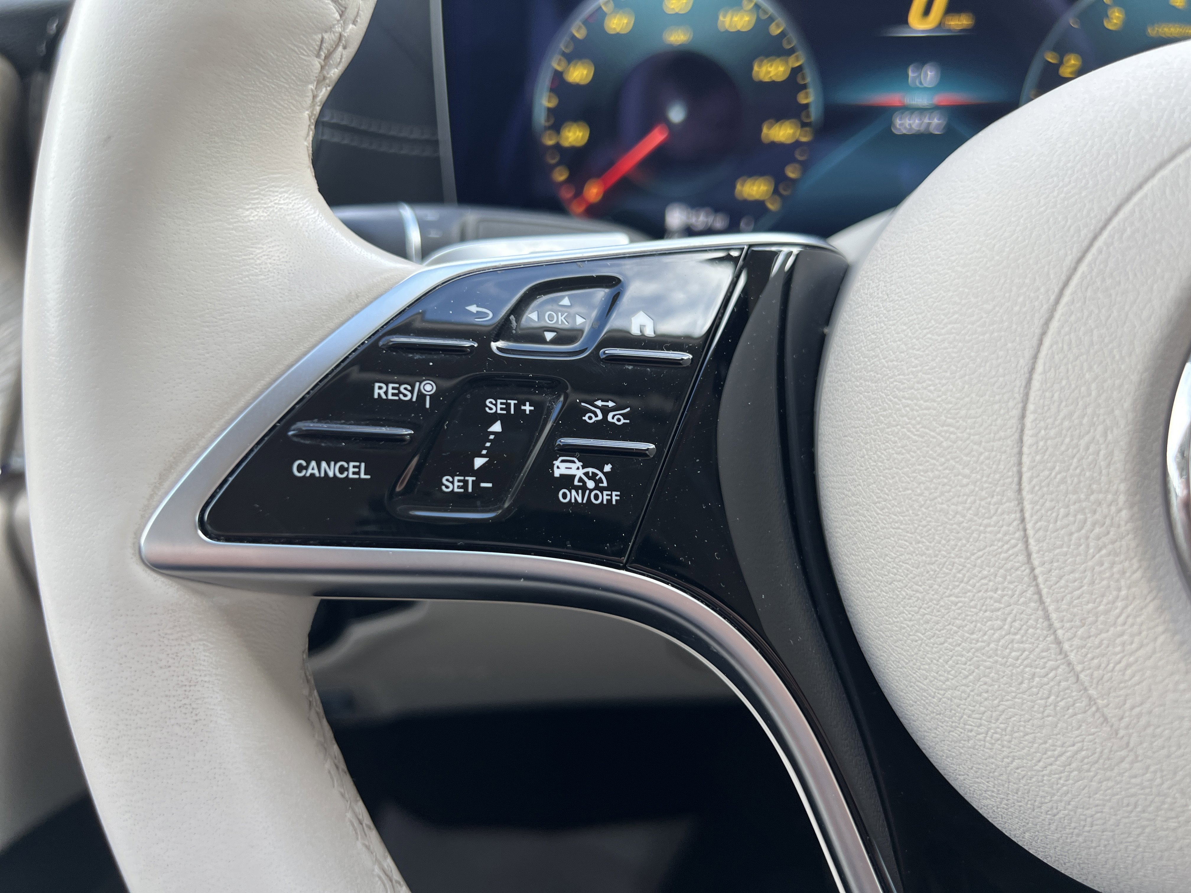 Used 2022 Mercedes-Benz E 450 4MATIC Coupe image 17