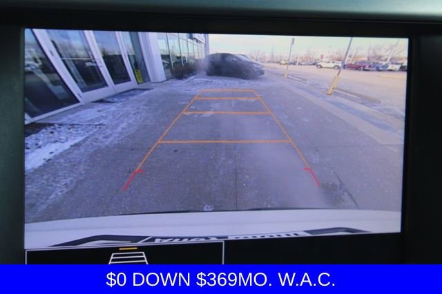 Used 2021 GMC Acadia SLE w/ Driver Convenience Package image 36