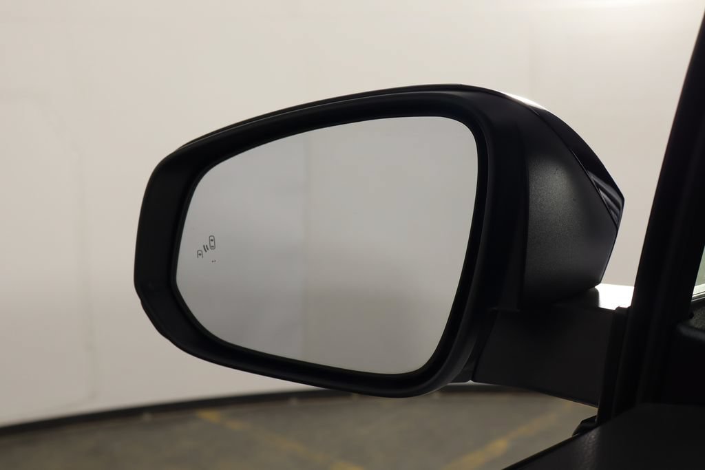 Used 2023 Subaru Solterra AWD image 38