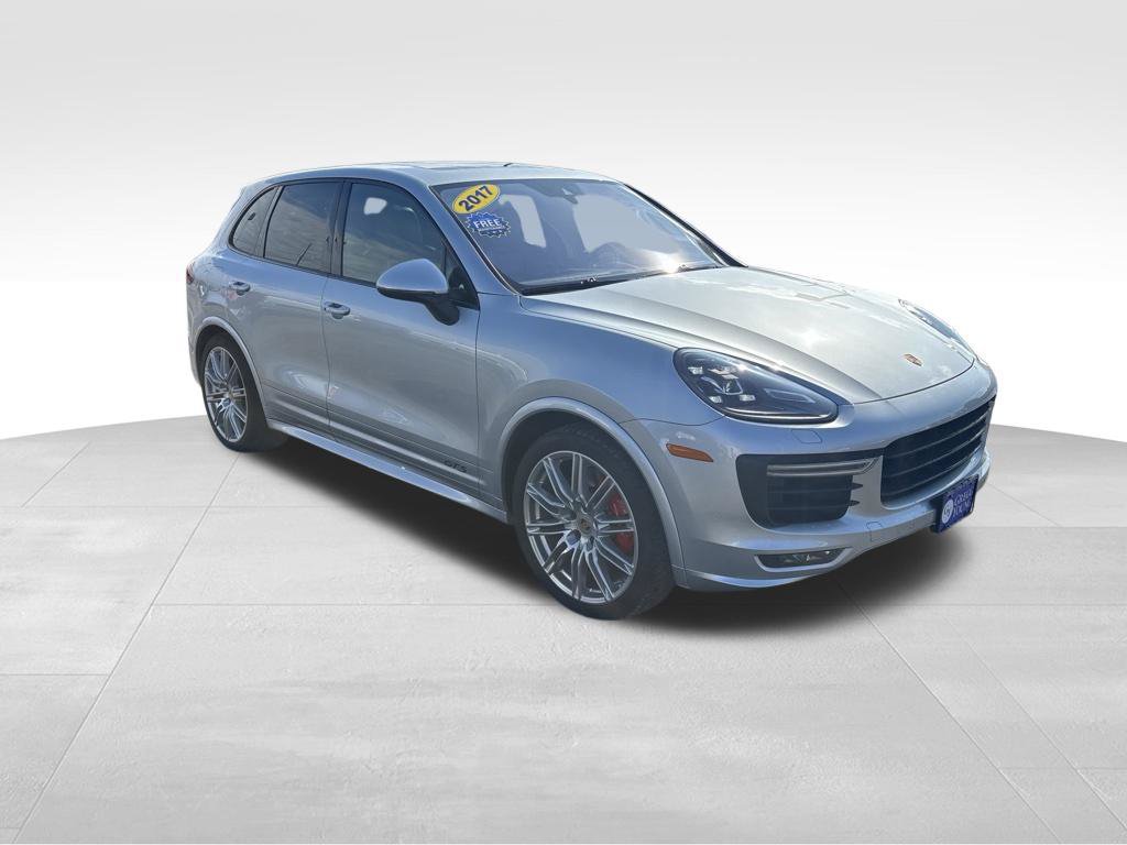 Used 2017 Porsche Cayenne GTS AWD/4WD image 7