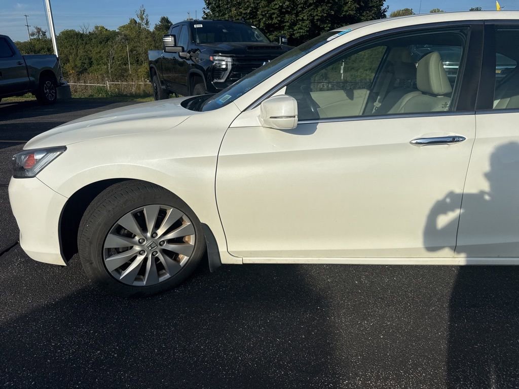 Used 2015 Honda Accord EX-L image 6