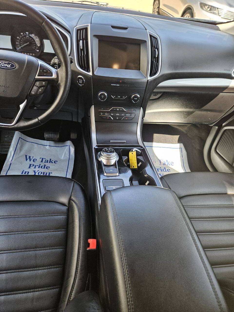 Used 2019 Ford Edge SEL w/ Equipment Group 201A AWD/4WD image 9