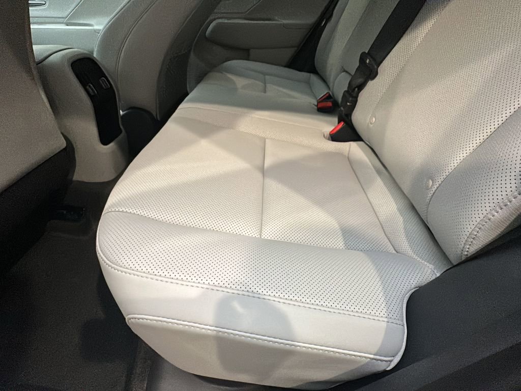 New 2026 Hyundai Kona Limited AWD/4WD image 15