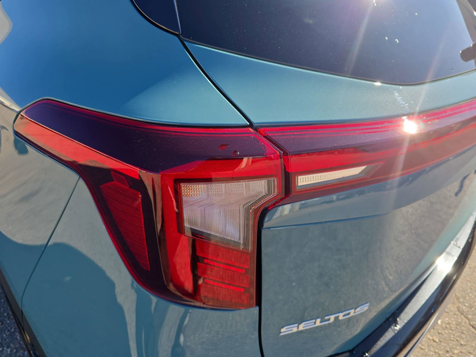 New 2026 Kia Seltos S FWD image 36