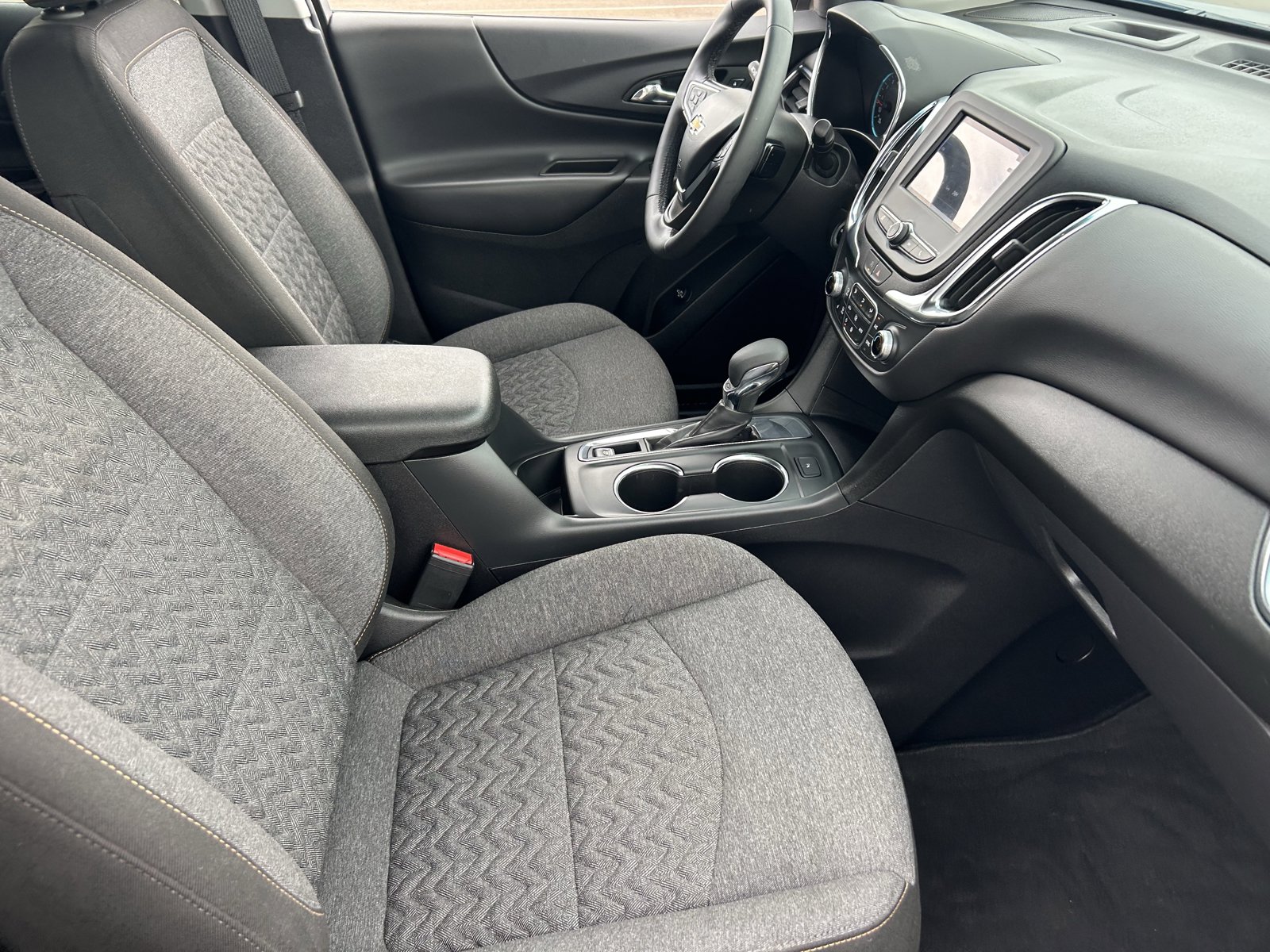 Certified 2024 Chevrolet Equinox LT FWD image 12