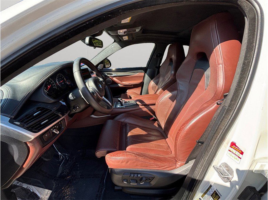 Used 2018 BMW X6 M AWD/4WD image 2