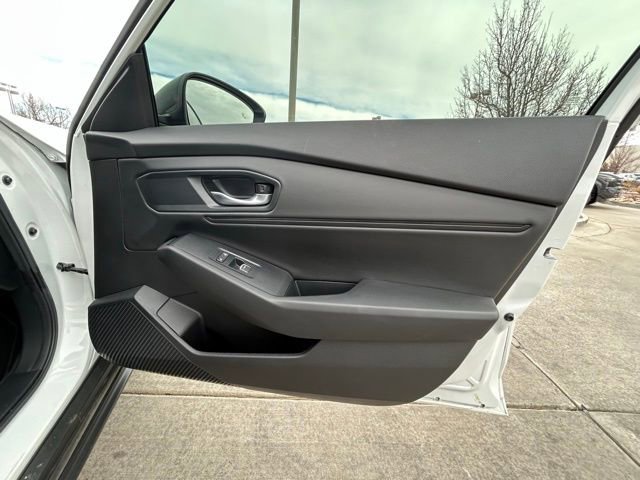 Used 2025 Honda Accord SE image 27