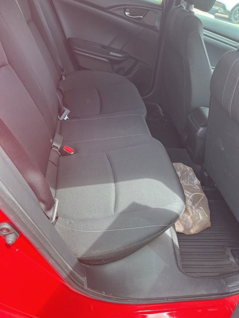 Used 2018 Honda Civic Sport image 9