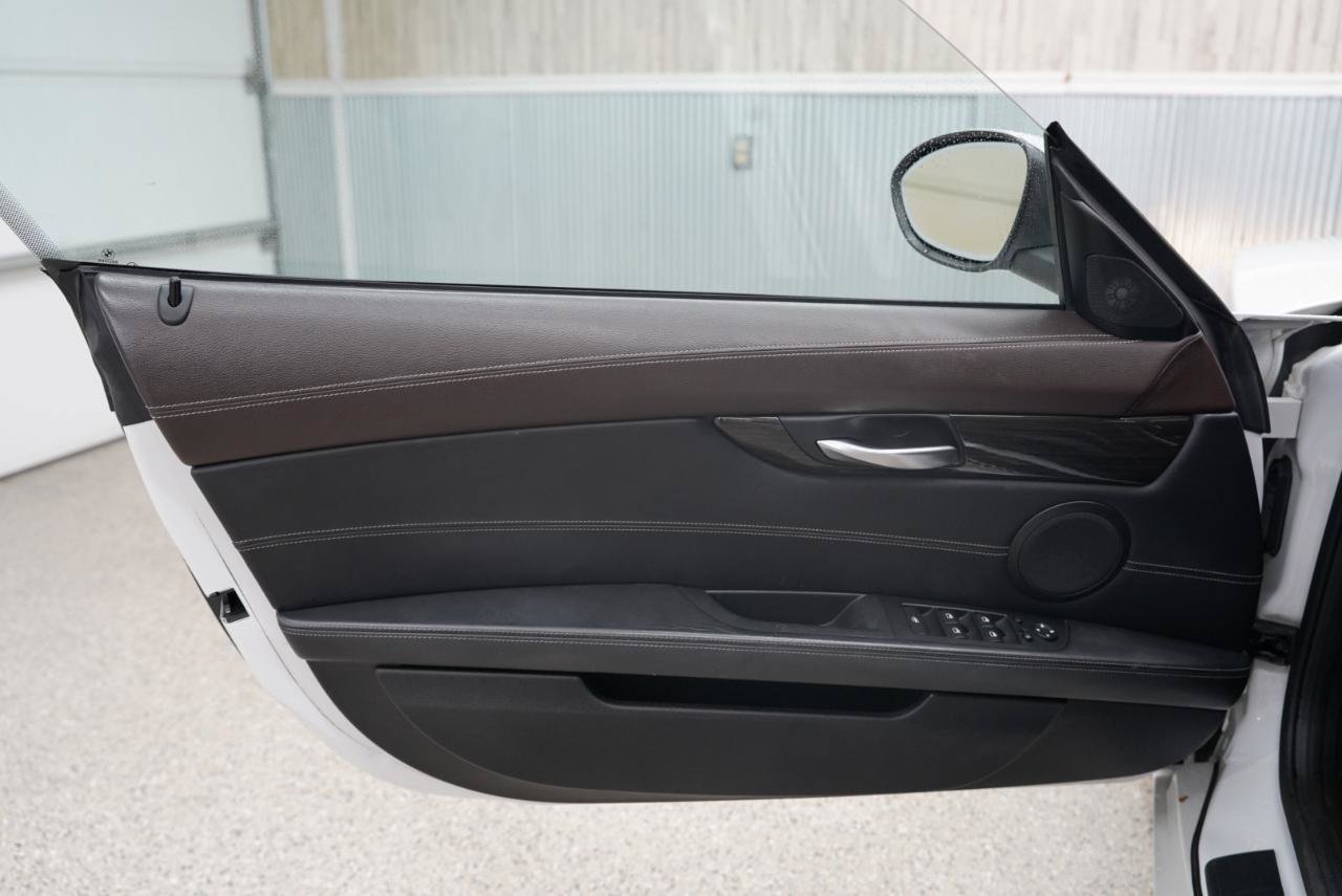 Used 2012 BMW Z4 sDrive28i RWD image 30