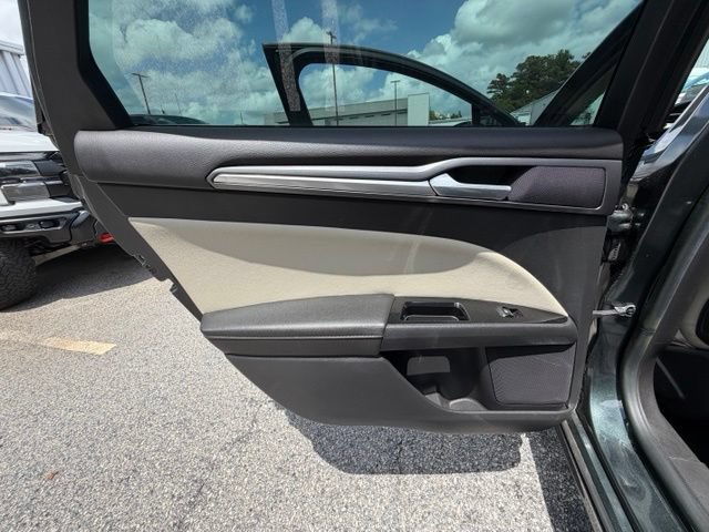 Used 2015 Ford Fusion Energi Titanium w/ Driver Assist Package FWD image 16