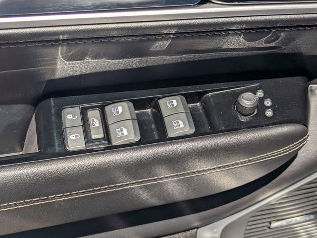 Used 2024 Jeep Wagoneer Series II w/ Flexible Seating Group AWD/4WD image 21