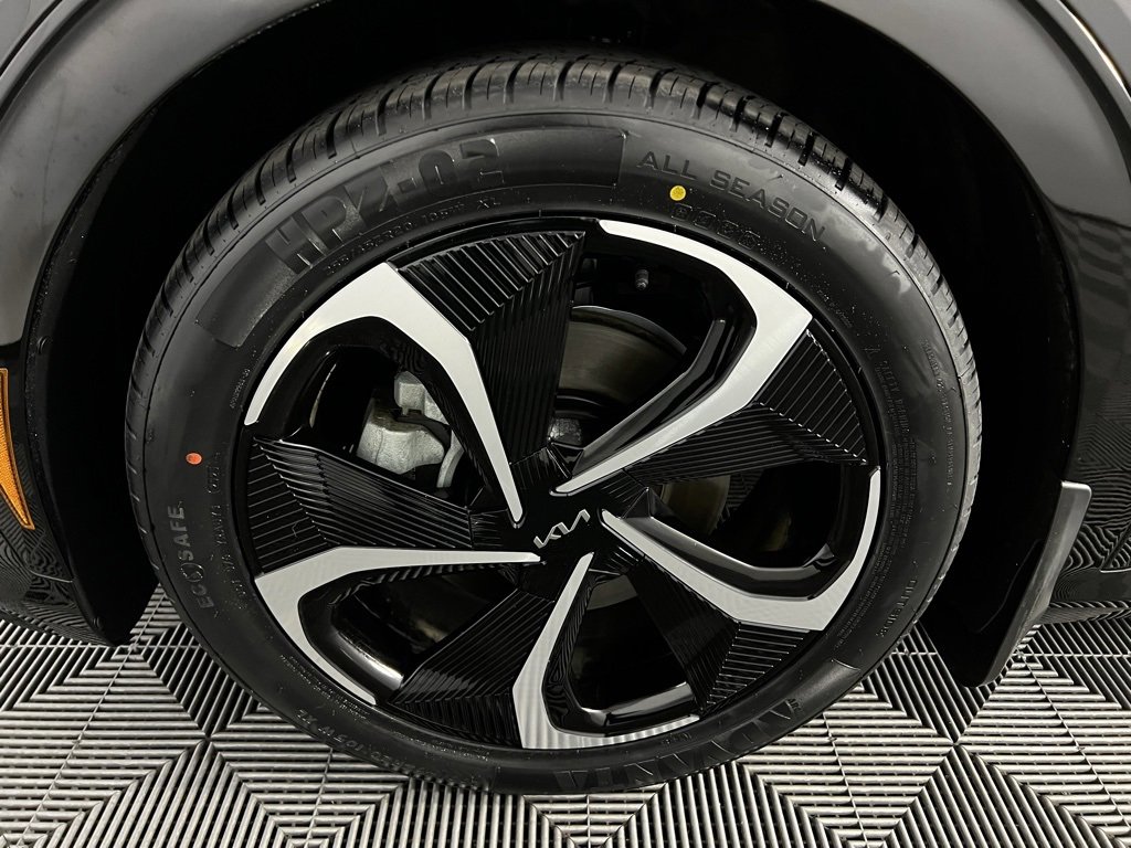 Used 2022 Kia EV6 GT-Line image 11