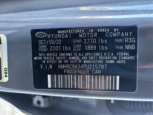 Used 2023 Hyundai Venue SEL FWD image 25