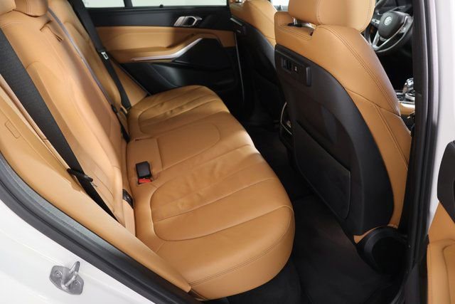 Used 2022 BMW X5 xDrive45e w/ Executive Package image 22